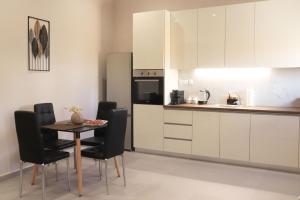 Stv Royal Appartments