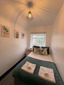 Modern 3BED l Watford I 15 mins Euston I Warners Bro Studio