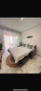 Superbe appartement Port de Nice Lumineux,Clim , Parking