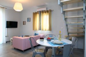 Nikiana City Center Apartment