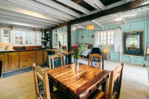 Casa Olas Bluff Beach