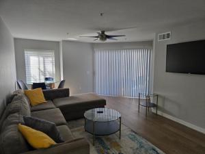 Close to Disneyland near the Beach and Close to the Airport