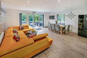 4 Bed in Retorrick Mill oc-w28897