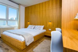 Arena Penthouse Apartments