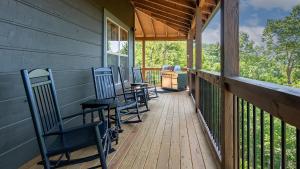 The Boujie Bear by American Patriot Getaways