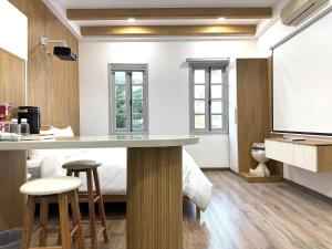Chạms Hotel & Homestay