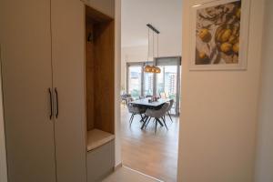 FAVEHOME Apartment Sea View Pool Parking 2 Bedrooms Near Beach