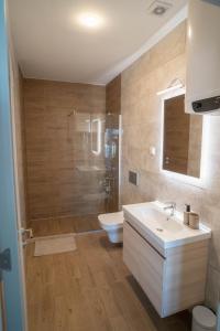 FAVEHOME Apartment Sea View Pool Parking 2 Bedrooms Near Beach