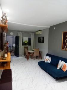 4 Quartos, com Piscina, Churrasqueira e garagem