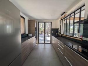 Havre de paix entre mer et pinède