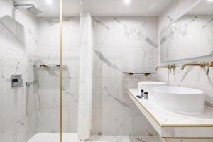 BM -Lumineux et Pratique Pied a Terre Quartier Sebastopol