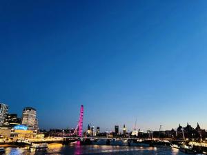 Russell square big room