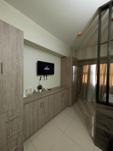 30T1 Chic Corners by Leo, Studio Unit, Horizons 101