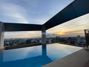 Ayins Crib at Vinia Residences North EDSA QC near SM North Trinoma Vertis North