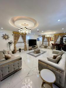 Joseph's Crown Residences