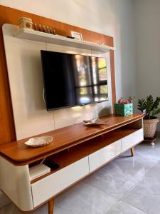 Casa térrea em condomínio à 500m da praia do Peró