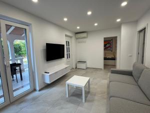 MediTerra Apartments 