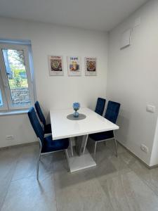 MediTerra Apartments 