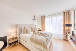 Cocooning 7mn Metro Proche Paris