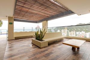 APARTAMENTO VISTA AL MAR, PISCINA, JACUZZI LOVELy