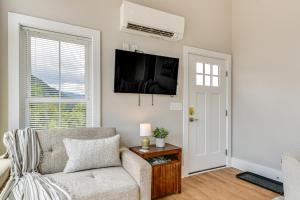 Hike and Ski Mtn-View Retreat in Maggie Valley!