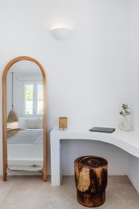 Syrolia Village - Phos