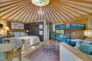 Unplugged Retreat! Unique Yurt with Deck in Smokies
