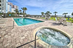 Steps to Ocean Myrtle Beach Condo with Balcony!