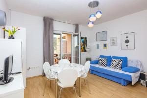 Apartments by the sea Sparadici, Sibenik - 24300