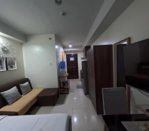 Comfy 35 the persimmon studio