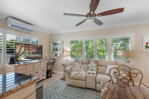 Private Villa With Courtyard - 4hvězdičkové hotely ve městě Clearwater