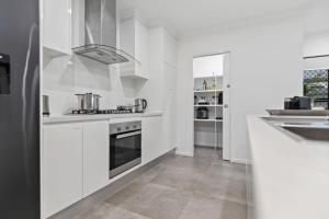 Trinity Oasis Spa BBQ & Family Retreat