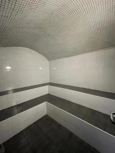 Sunrise Apartments-Links Road Nyali