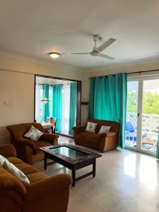 Sunrise Apartments-Links Road Nyali