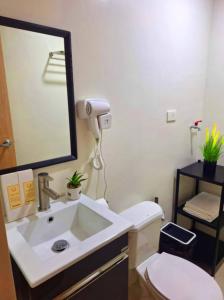 Hill Residences by KJA