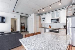 5 Brand new combined apartments with city views