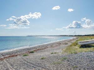 4 person holiday home in Ebeltoft-By Traum