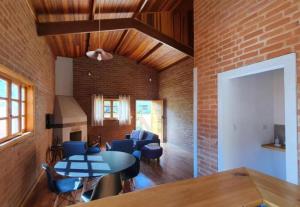 Villa da Serra - Casa 02