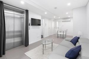 Stylish One-Bedroom Apartment