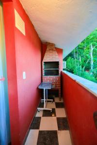 APTO 08 min a PÉ, Praia Taperapuan! Piscina! Estacionamento Grátis!