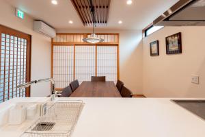 Takayama Showa no yado-B Modern Japanese-style villa with garden, excellent location