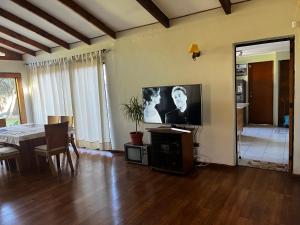 Descanso y Trabajo en esta linda casa a pasos Casino ANTAY