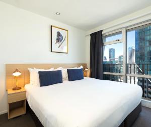 Auckland Harbour Suites