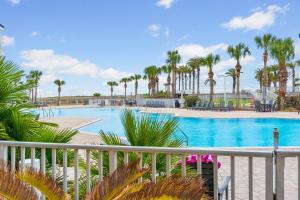 Gulfside 113 at Destin West - Ground Floor - Free Beach Service