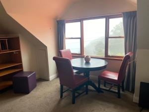 The Rooster Restaurant and Jamison Guesthouse