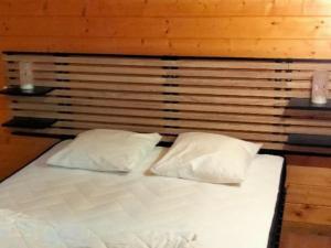 Chalet 63m² pour 5 personnes avec terrasse - API-1-52-295
