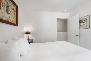 3 Bedroom Kirkwood Condo – Base Camp condo