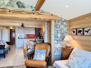 Appartement 8 pers dans chalet, proche piste, parking privé - FR-1-267-314