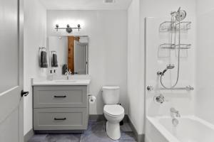 Brick & Bed, Riverfront Lofts in Saint Louis