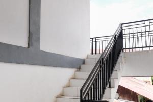 RedDoorz near Bigmall Samarinda 2